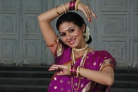 Sada Saree Photos